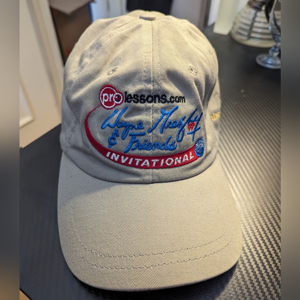 Vintage Wayne Gretzky Invitation Hat